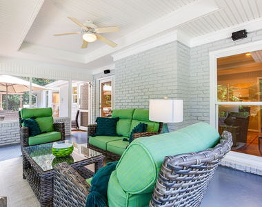 485 Riverside Parkway - Photo Thumbnail 10