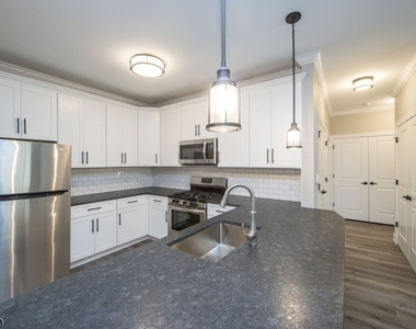 2435 Lamington Rd - Photo Thumbnail 5