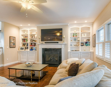 346 South Boulevard - Photo Thumbnail 28