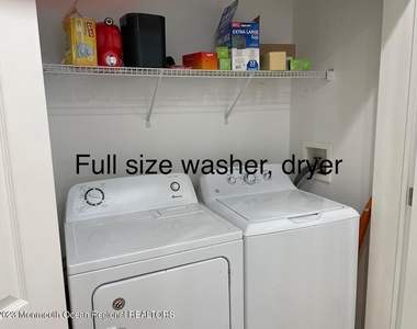 110 Poplar Avenue - Photo Thumbnail 25