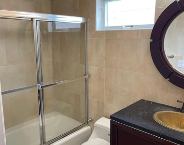 110 Poplar Avenue - Photo Thumbnail 23