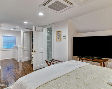 77 Asbury Avenue - Photo Thumbnail 30