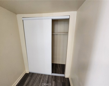 3713 W Imperial - Photo Thumbnail 5