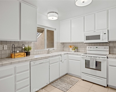 34004 Selva Road - Photo Thumbnail 14