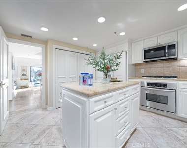 67 Sea Island Drive - Photo Thumbnail 7
