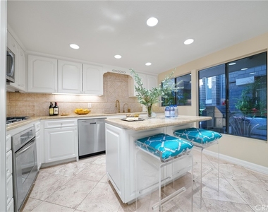 67 Sea Island Drive - Photo Thumbnail 6