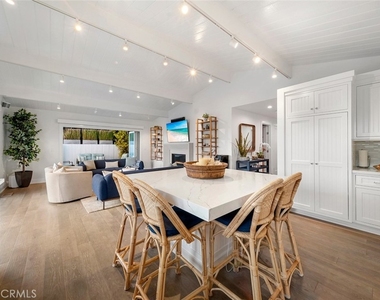 45 Emerald Bay - Photo Thumbnail 34