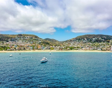45 Emerald Bay - Photo Thumbnail 6