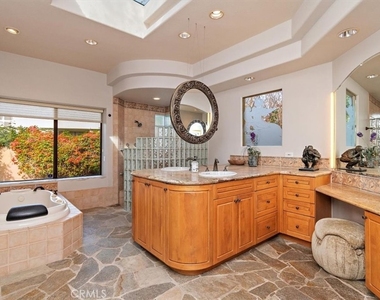 75270 Palm Shadow Drive - Photo Thumbnail 22