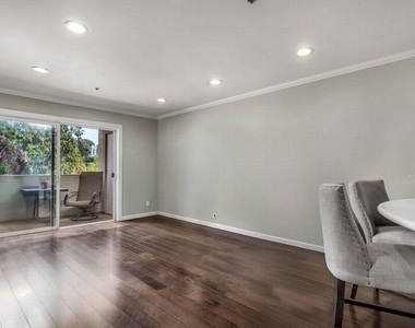 501 Palisades Drive - Photo Thumbnail 4