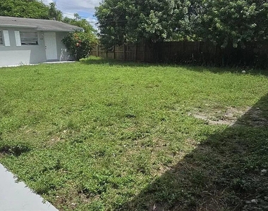 2632 Nw 18th Terrace - Photo Thumbnail 15