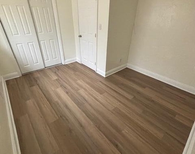 2632 Nw 18th Terrace - Photo Thumbnail 9