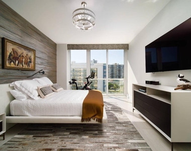 3730 N Ocean Drive - Photo Thumbnail 11