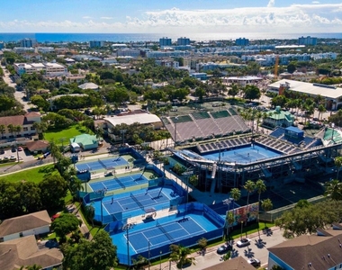 16843 Boca Delray Drive - Photo Thumbnail 30