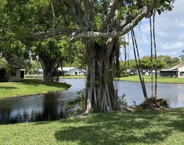 16843 Boca Delray Drive - Photo Thumbnail 46