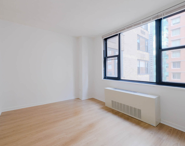 245 E. 40th St. - Photo Thumbnail 12