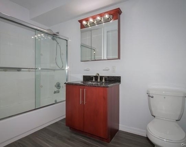 311 West Main Street - Photo Thumbnail 8