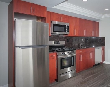 311 West Main Street - Photo Thumbnail 2