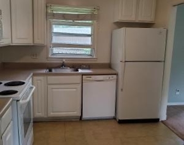 1501 Audmar Drive - Photo Thumbnail 6