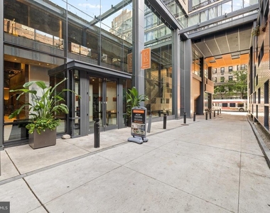 1213 Walnut Street - Photo Thumbnail 31