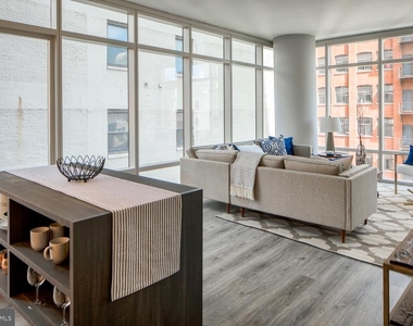 1213 Walnut Street - Photo Thumbnail 2