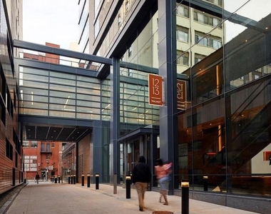 1213 Walnut Street - Photo Thumbnail 32