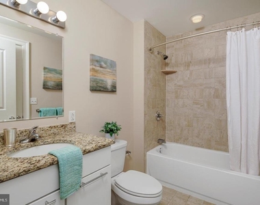 1501 Locust Street - Photo Thumbnail 13