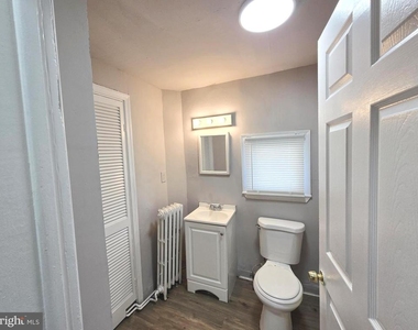 5526 N Mascher Street - Photo Thumbnail 6