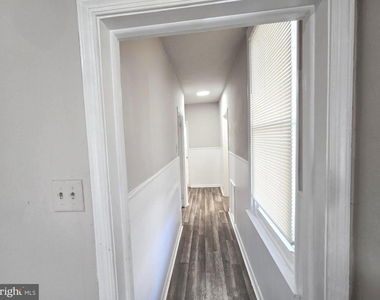 5526 N Mascher Street - Photo Thumbnail 10