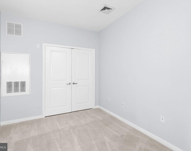 8045 Newell Street - Photo Thumbnail 12