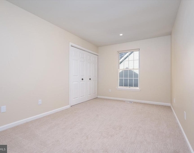 2942 Southaven Drive - Photo Thumbnail 18