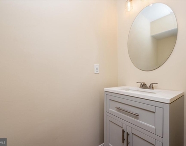 2942 Southaven Drive - Photo Thumbnail 8