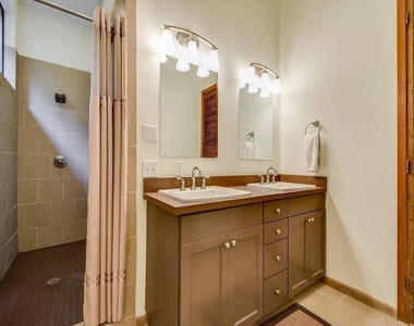 800 Leonard St - Photo Thumbnail 17