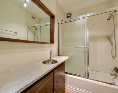 800 Leonard St - Photo Thumbnail 21