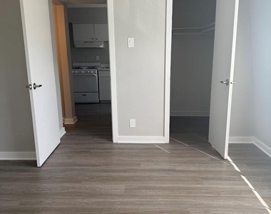 311 E 31 St - Photo Thumbnail 14