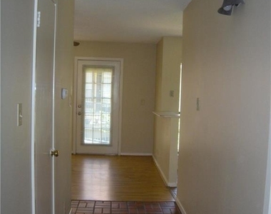 2110 Riogrande St - Photo Thumbnail 15