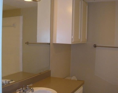 2110 Riogrande St - Photo Thumbnail 13