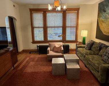 2134 N Damen Avenue - Photo Thumbnail 3