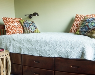 2134 N Damen Avenue - Photo Thumbnail 14