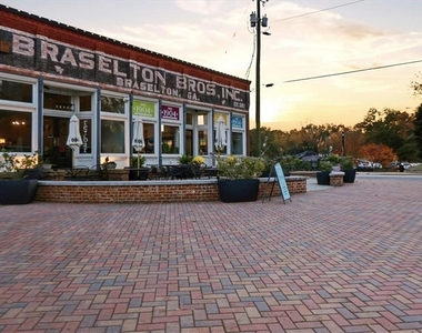 319 Orchid Street - Photo Thumbnail 61