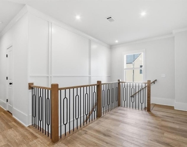 319 Orchid Street - Photo Thumbnail 23