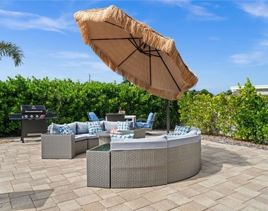 5420 Chiquita Boulevard S - Photo Thumbnail 18