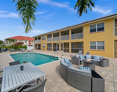 5420 Chiquita Boulevard S - Photo Thumbnail 20