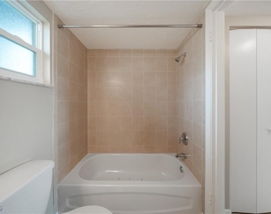 3100 Harbor Boulevard - Photo Thumbnail 13