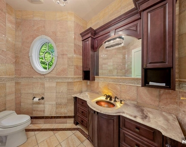 105 Chestnut Ridge - Photo Thumbnail 14