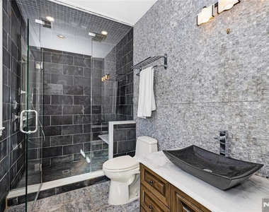 105 Chestnut Ridge - Photo Thumbnail 23