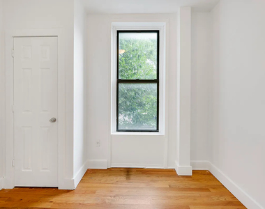 756 Marcy Avenue - Photo Thumbnail 11