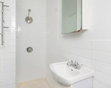 756 Marcy Avenue - Photo Thumbnail 10