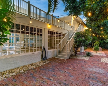 370 6th Avenue S - Photo Thumbnail 33