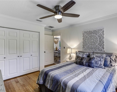 370 6th Avenue S - Photo Thumbnail 22